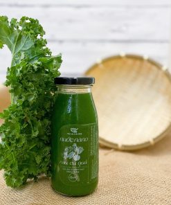 nước cải xoăn kale